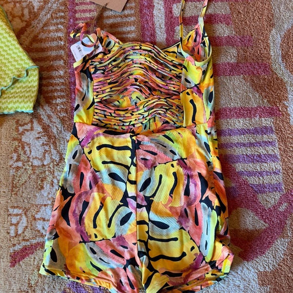 Stone Fox Swim Bobby Surf Suit SZ S NWT Small - Picture 2 of 3